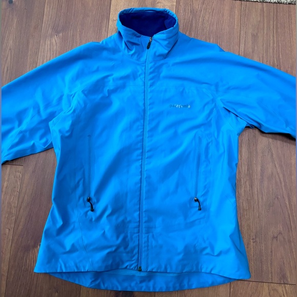 Patagonia Jacket - Picture 2 of 5